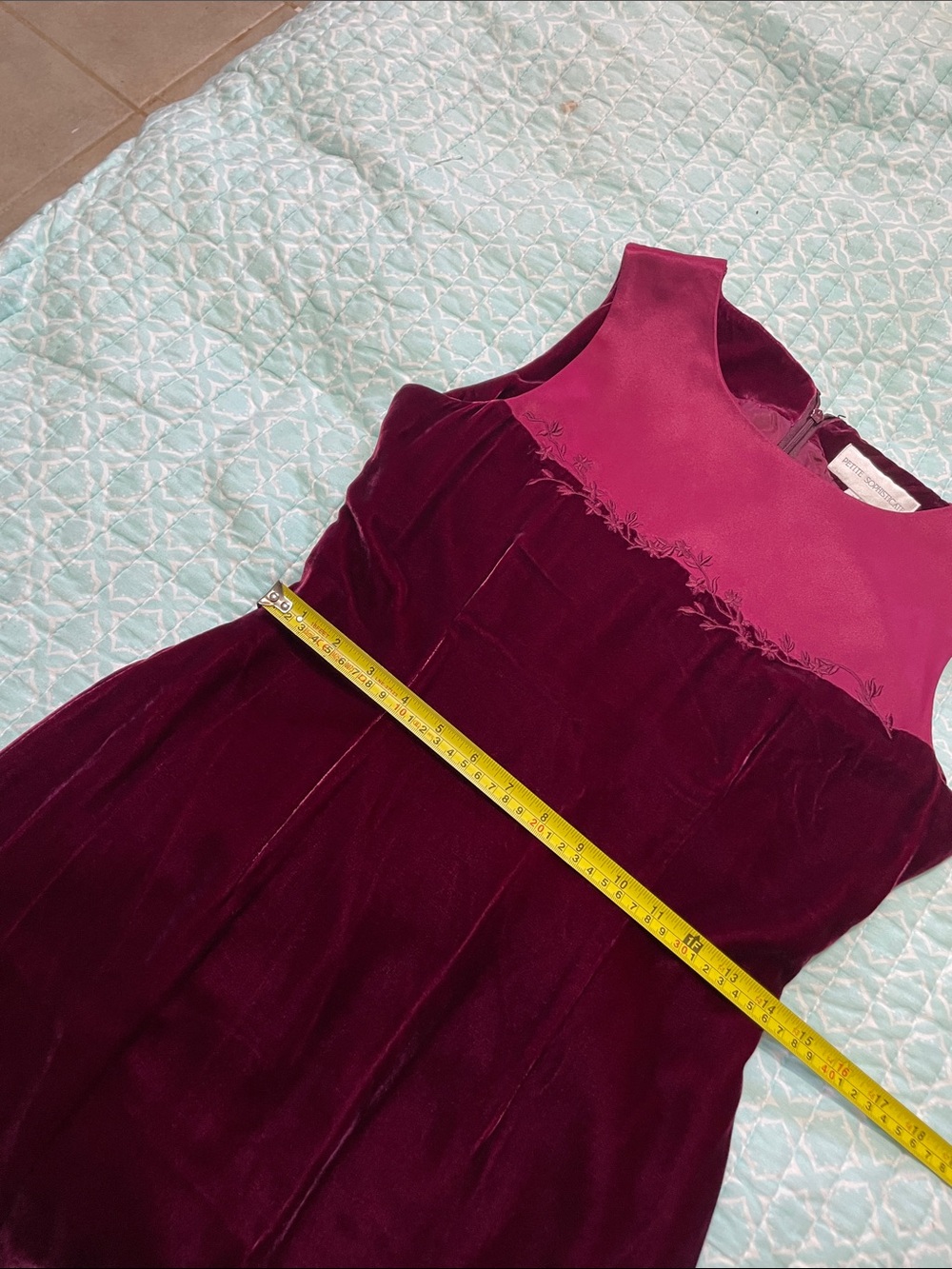 velvet silk blend embroidered column dress with side slit - Picture 6 of 9